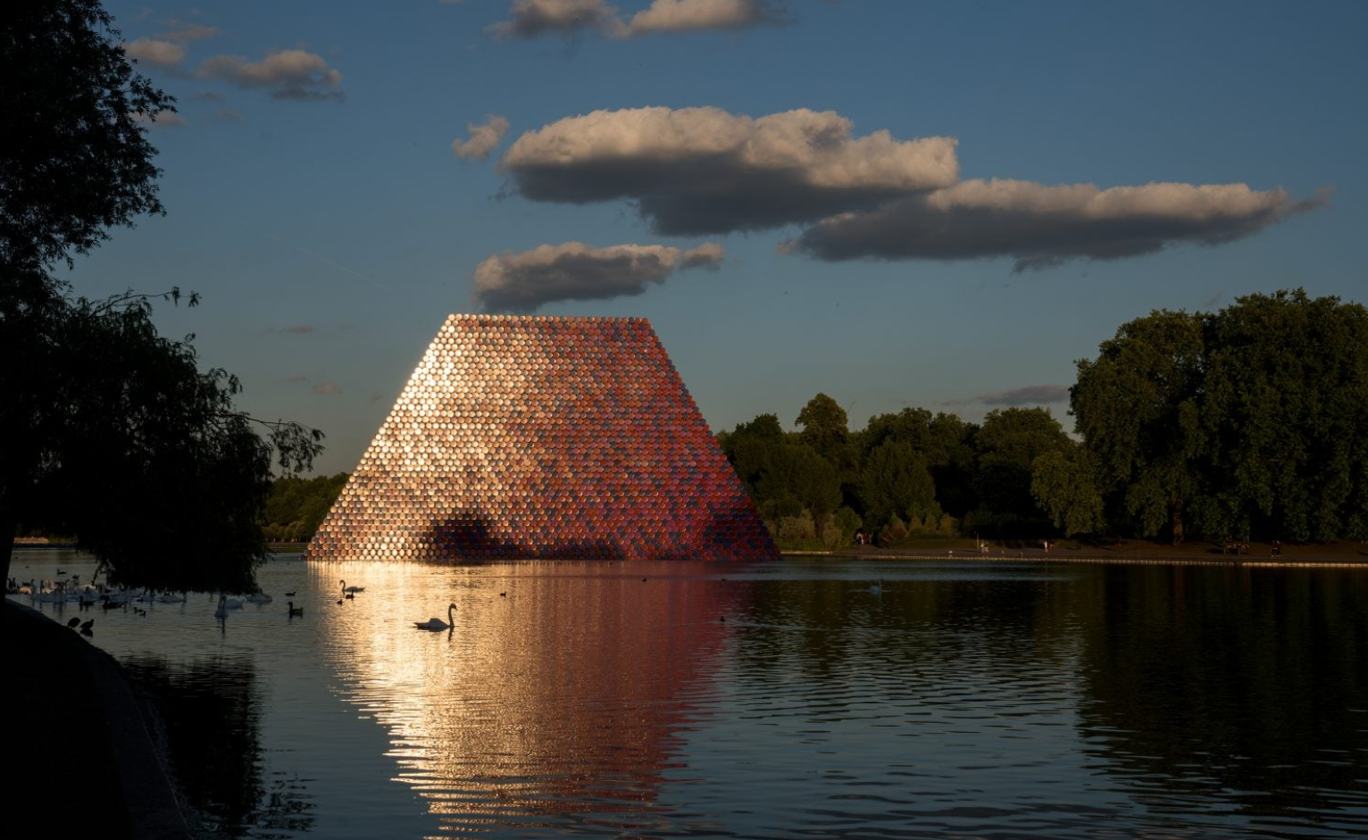 Serpentine Galleries Image